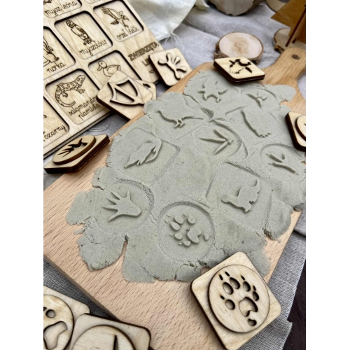 Zestaw trzech układanek- tropy zwierząt leśnych